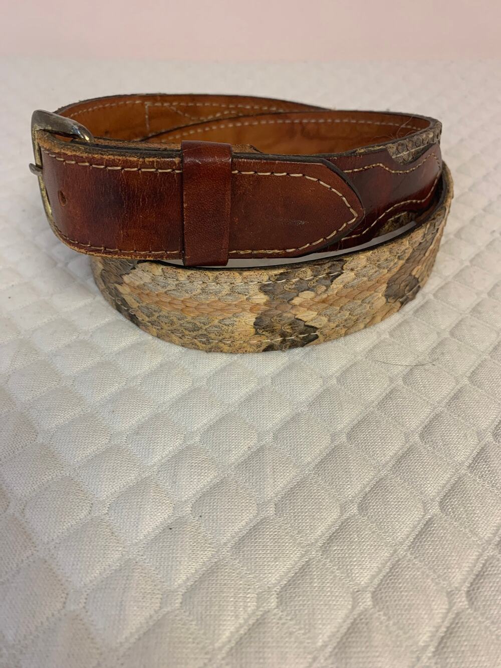 Belt Vintage 80s Western Distinctive Rattlesnake Pattern Cowboy Leather